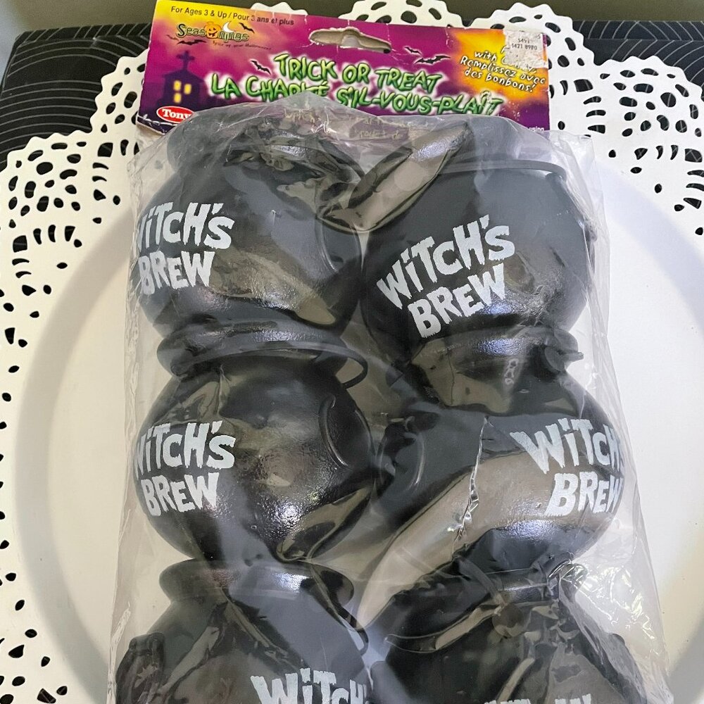 6 Vintage Halloween Blow Mold Candy Mini Container Witch's Brew Cauldron 90's